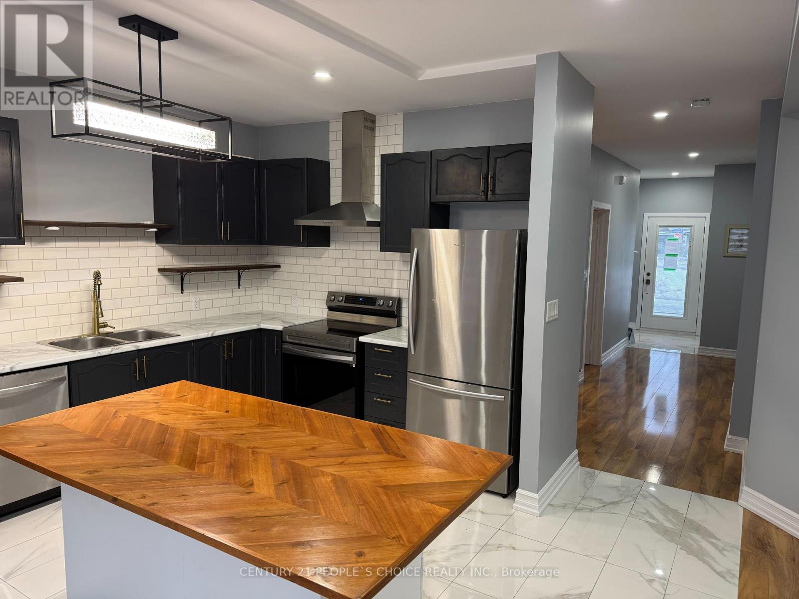 280 Cambridge Road W, Fort Erie (Crystal Beach), Ontario  L0S 1B0 - Photo 5 - X12449972