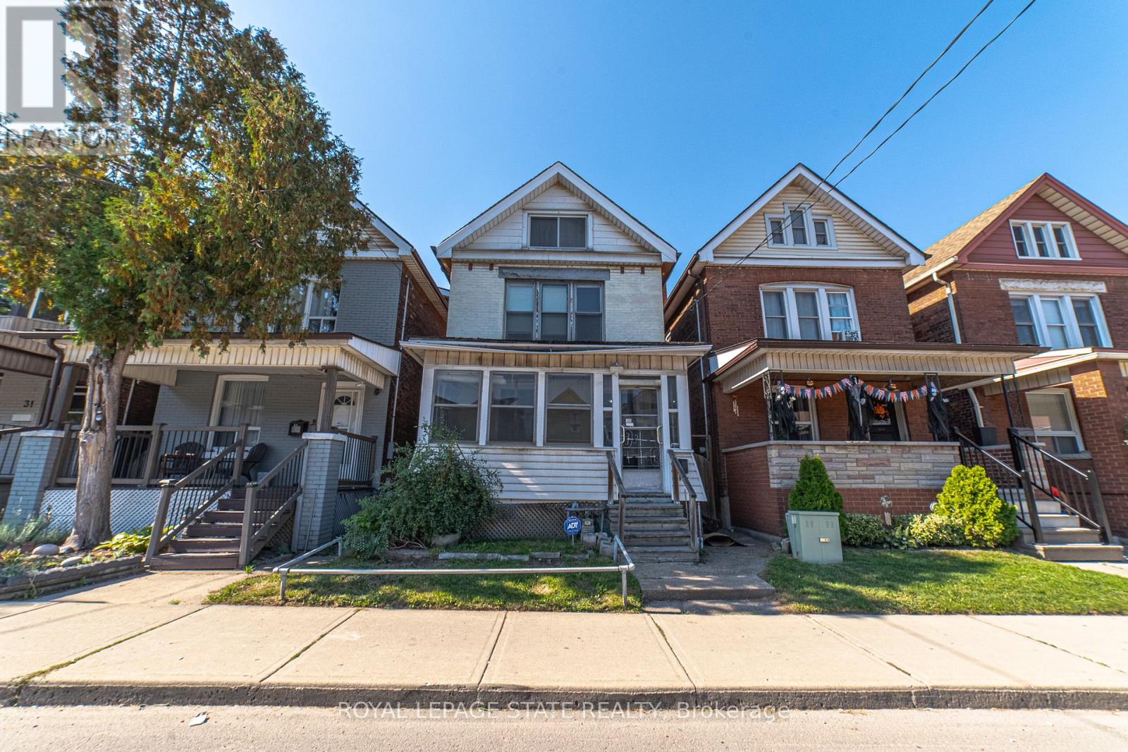 35 Sherman Avenue N, Hamilton (Gibson), Ontario  L8L 6L9 - Photo 1 - X12449975