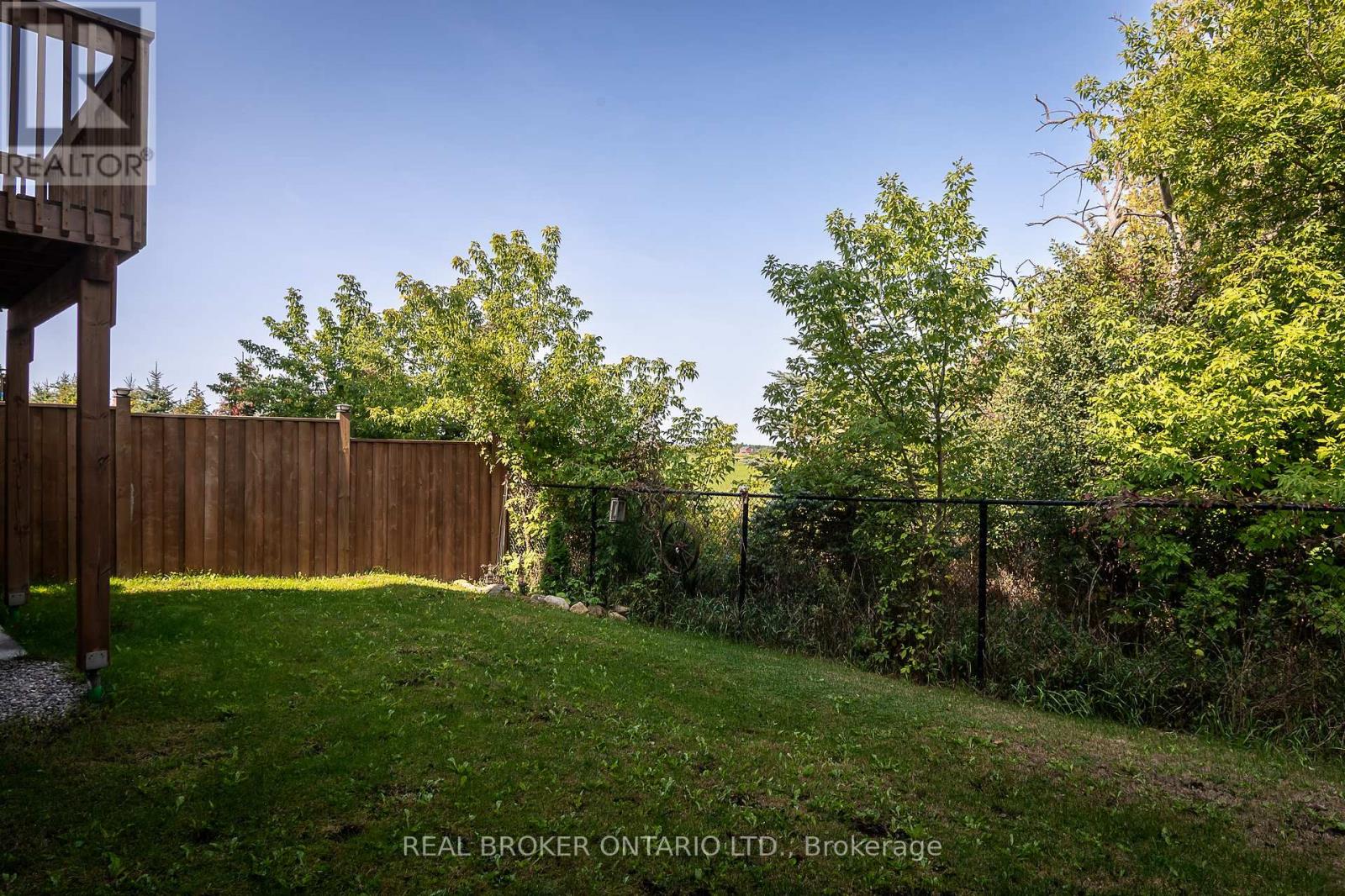 180 Edgar Bonner Avenue, Guelph/eramosa (Rockwood), Ontario  N0B 2K0 - Photo 47 - X12449986