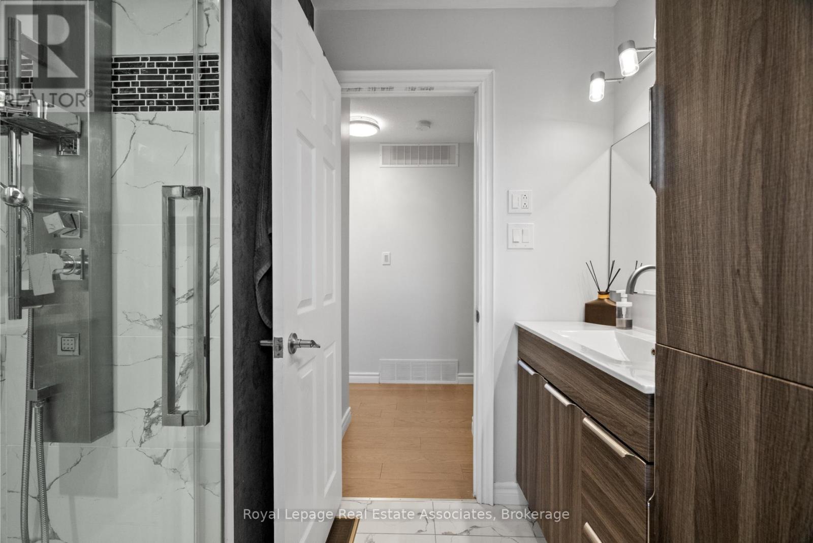 116 Boston Crescent, Hamilton, Ontario  L8T 4N2 - Photo 26 - X12450003