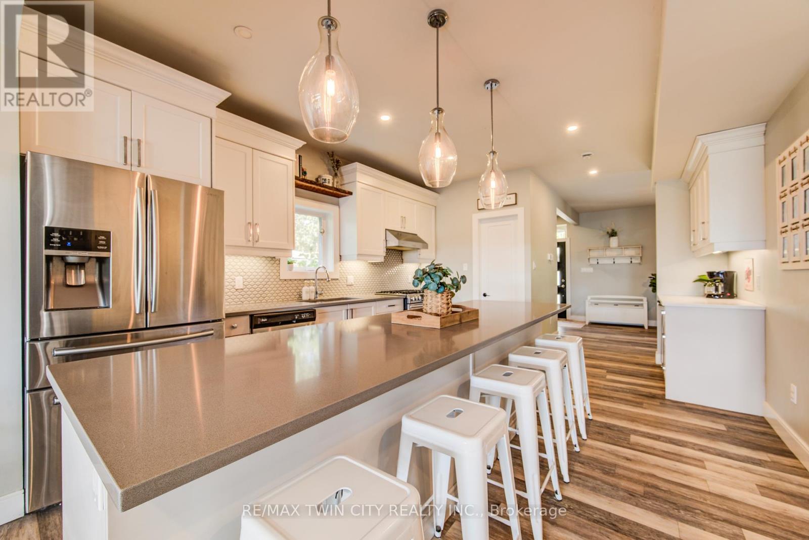 1020 Doering Street, Wellesley, Ontario  N0B 2T0 - Photo 11 - X12450010