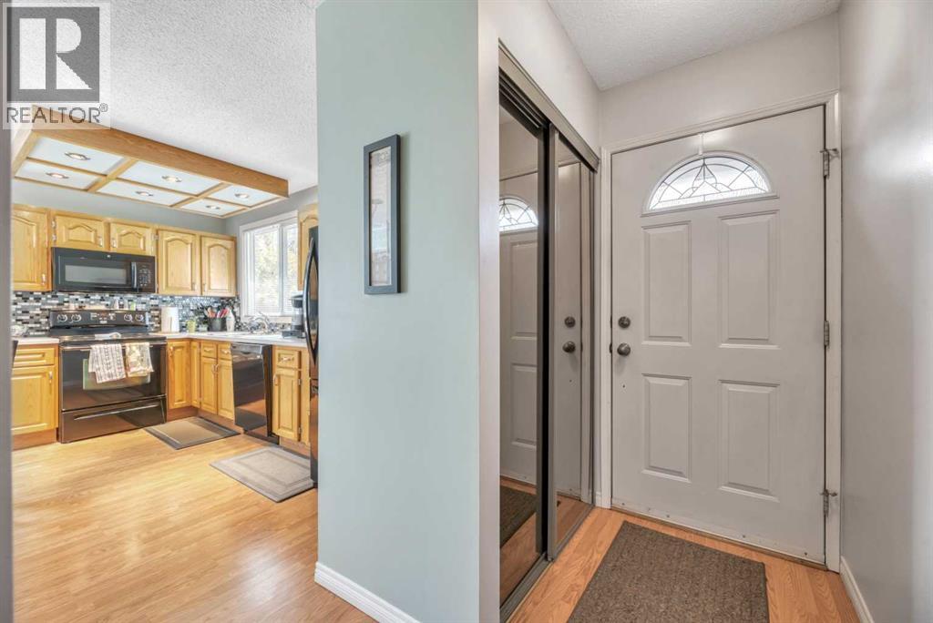 23, 630 Sabrina Road Sw, Calgary, Alberta  T2W 1S5 - Photo 3 - A2259437