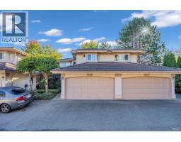 6 8151 GARDEN CITY ROAD