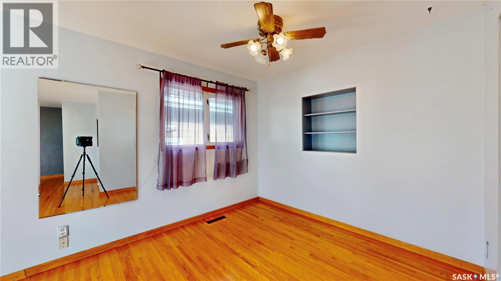 2535 Rothwell Street, Regina, Saskatchewan  S4N 2C9 - Photo 15 - SK020313