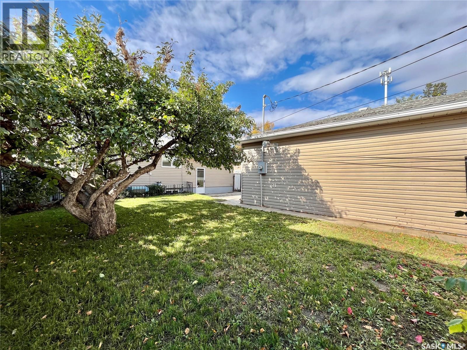 2535 Rothwell Street, Regina, Saskatchewan  S4N 2C9 - Photo 43 - SK020313