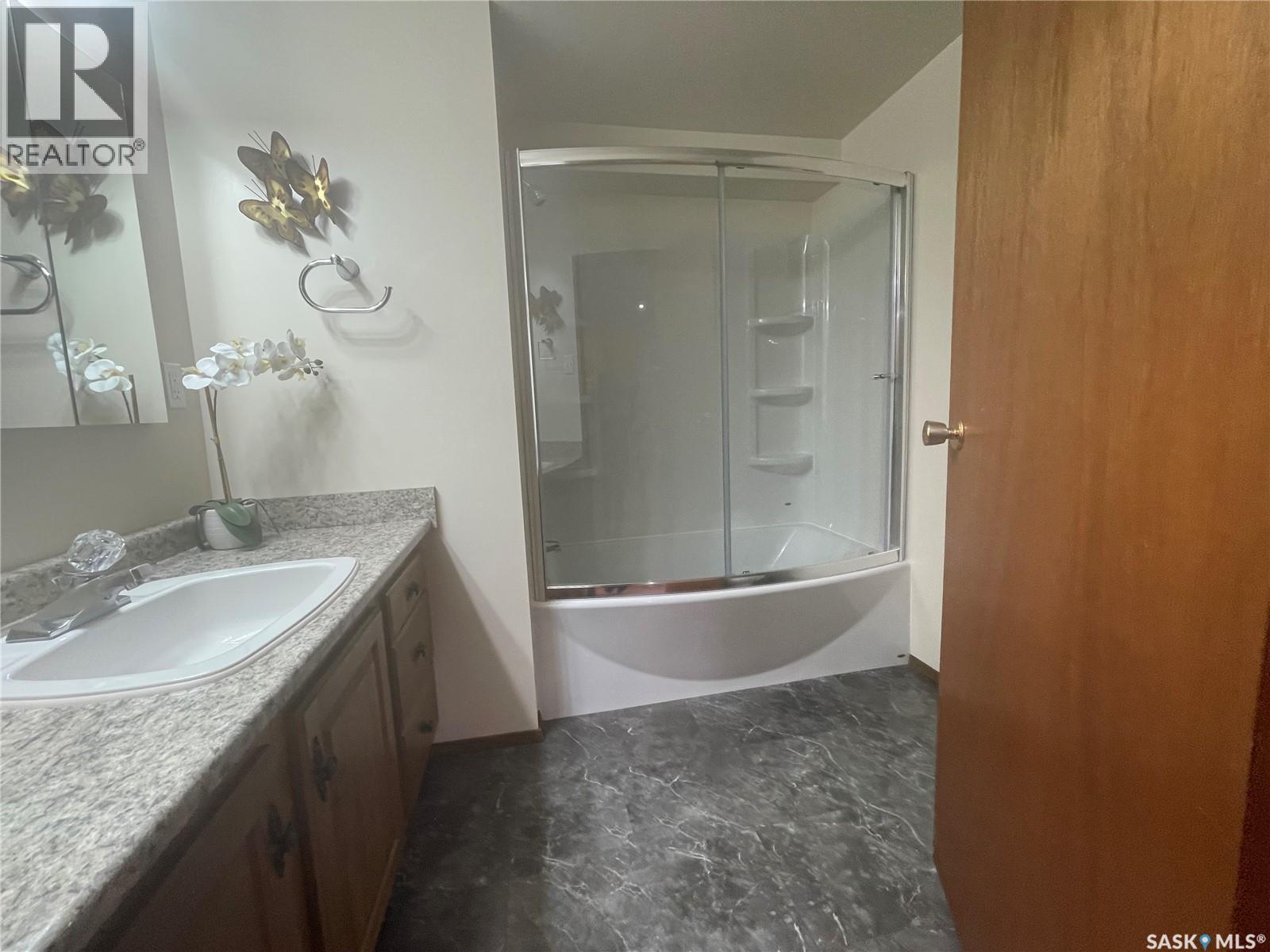 147 Arrand Crescent, Saskatoon, Saskatchewan  S7M 5A3 - Photo 7 - SK020243