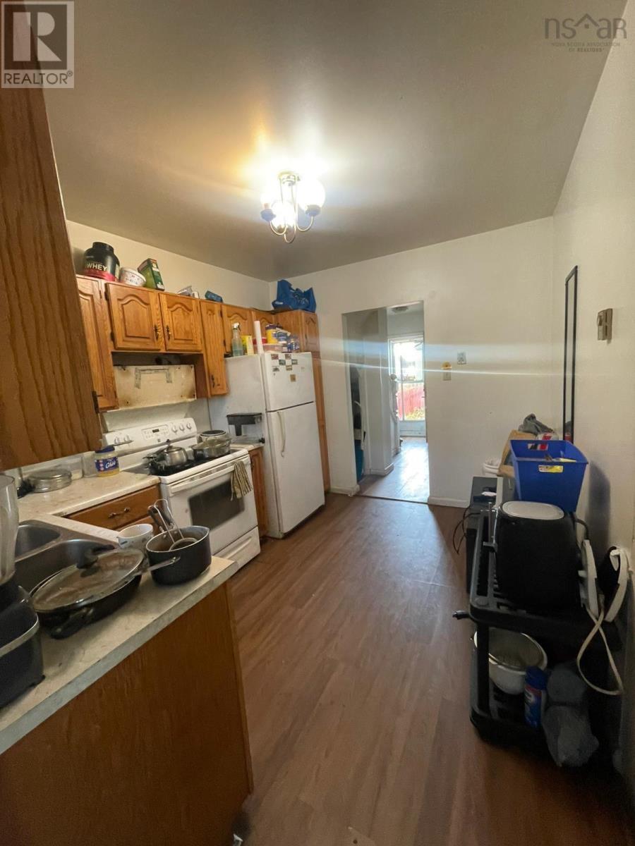 166 Victoria Road, Sydney, Nova Scotia  B1P 2V6 - Photo 6 - 202525348