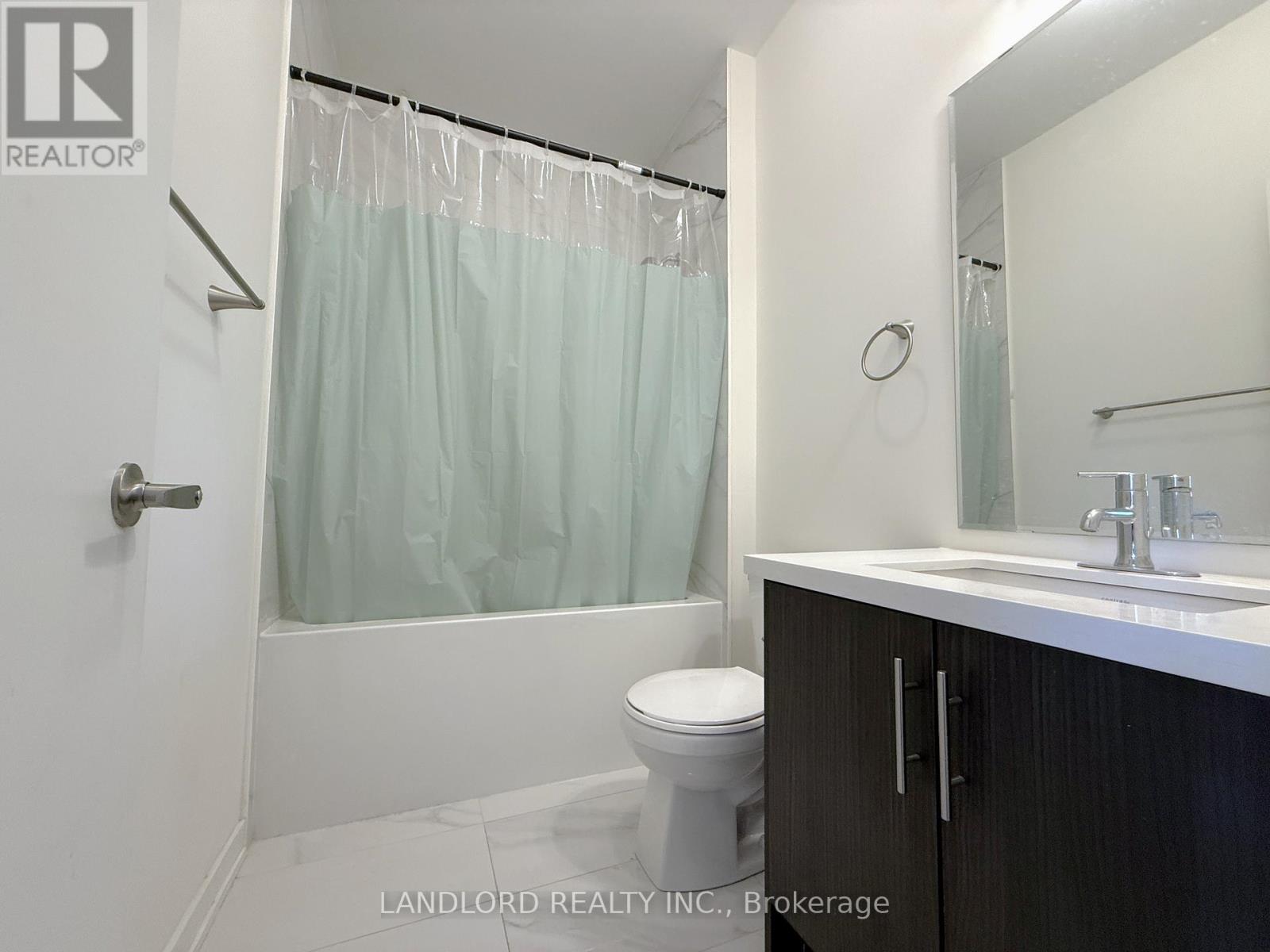 44 Armillo Place, Markham, Ontario  L6E 0V4 - Photo 18 - N12432088