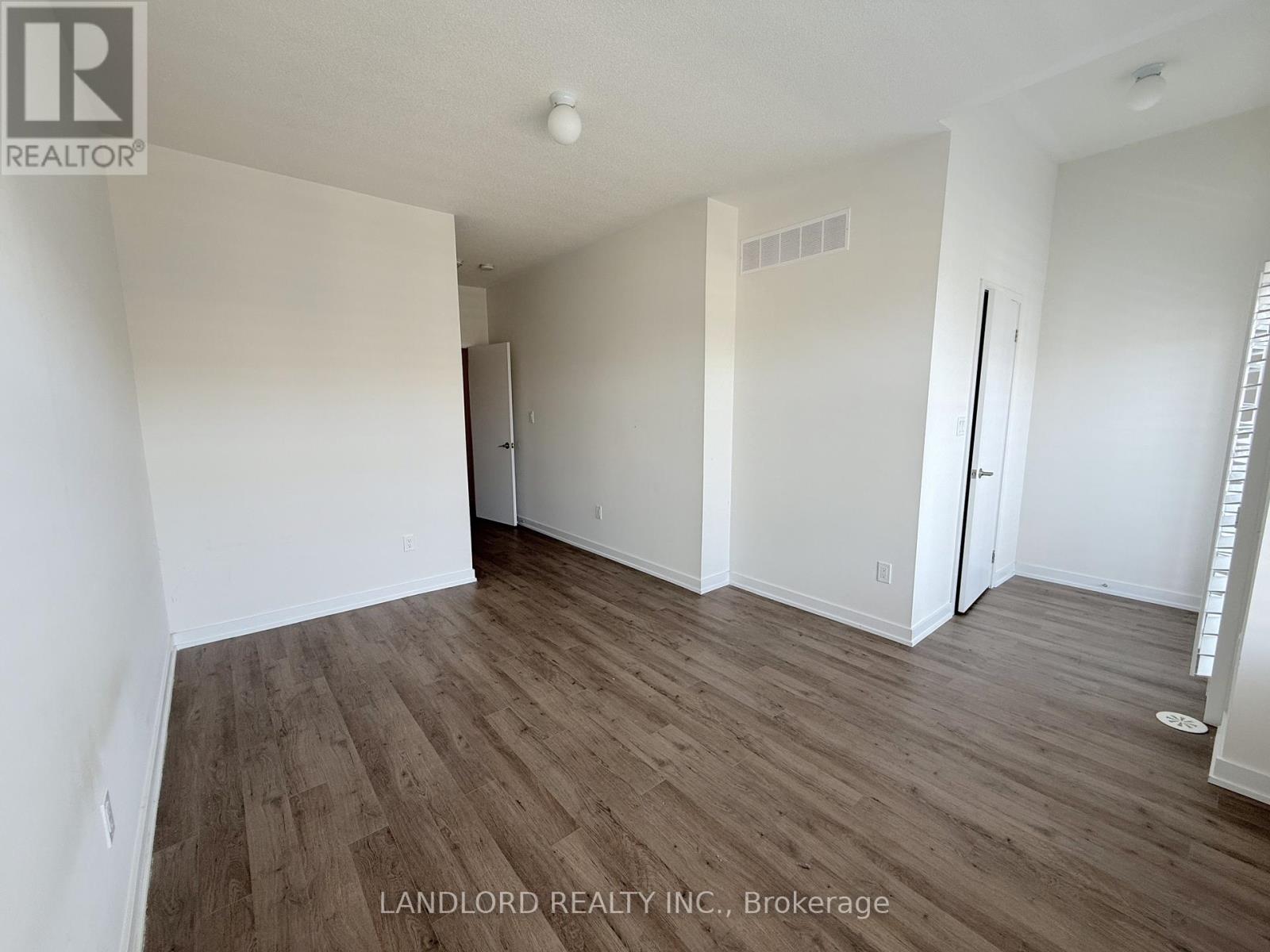 44 Armillo Place, Markham, Ontario  L6E 0V4 - Photo 23 - N12432088