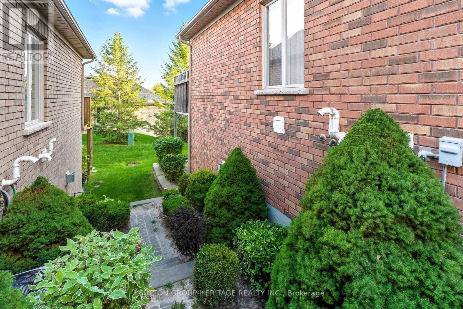 5 Via Vistana Road, New Tecumseth, Ontario  L9R 0C5 - Photo 44 - N12448672