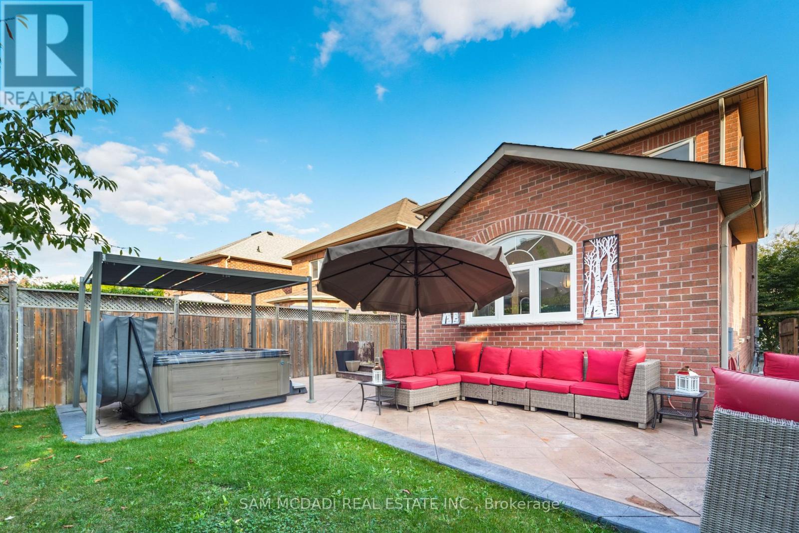 57 Milfoil Street, Halton Hills, Ontario  L7G 6M6 - Photo 39 - W12422456