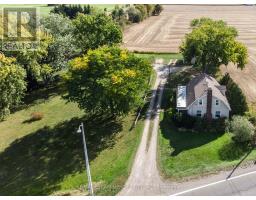 2546 WILSON STREET, Hamilton, Ontario