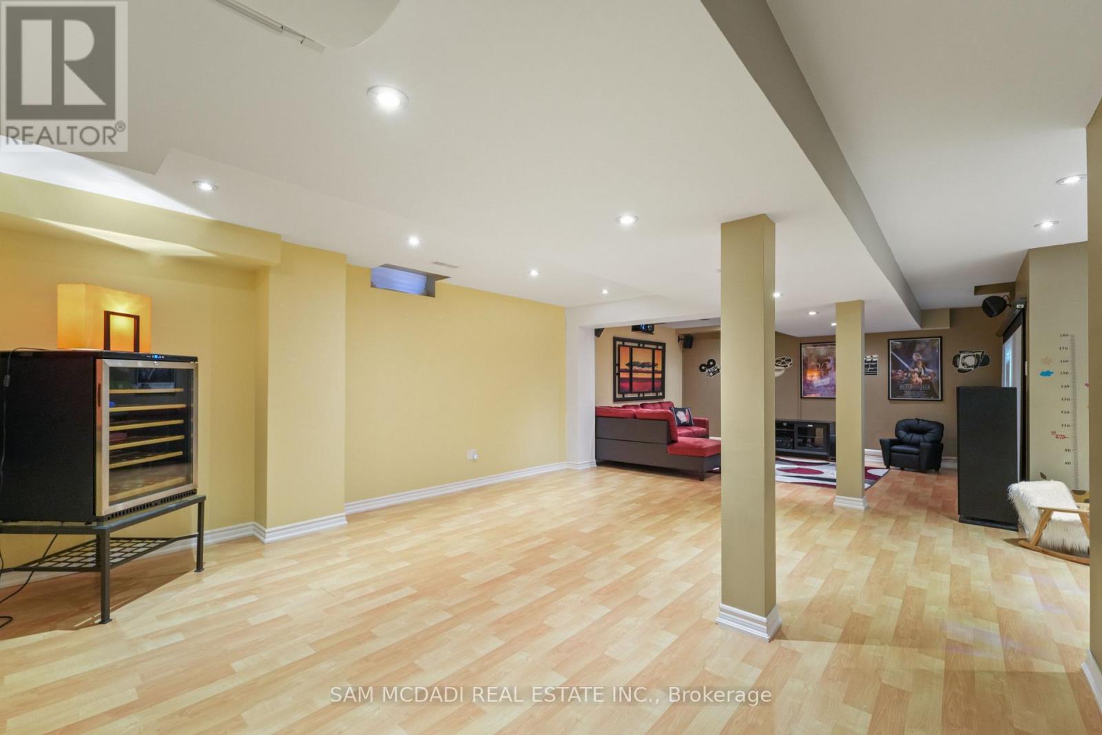 57 Milfoil Street, Halton Hills, Ontario  L7G 6M6 - Photo 33 - W12422456