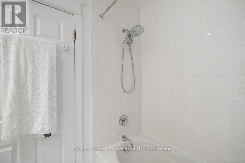 43 Sherwood Avenue, Toronto, Ontario  M4P 2A6 - Photo 34 - C12424297