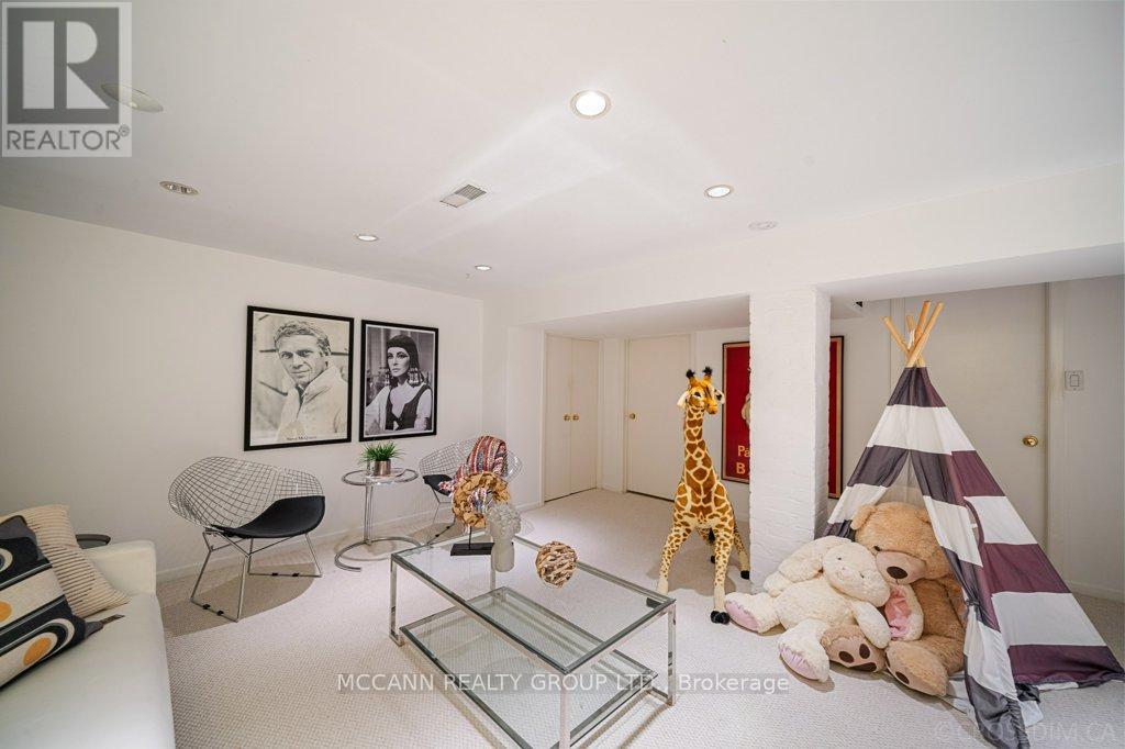 43 Sherwood Avenue, Toronto, Ontario  M4P 2A6 - Photo 41 - C12424297
