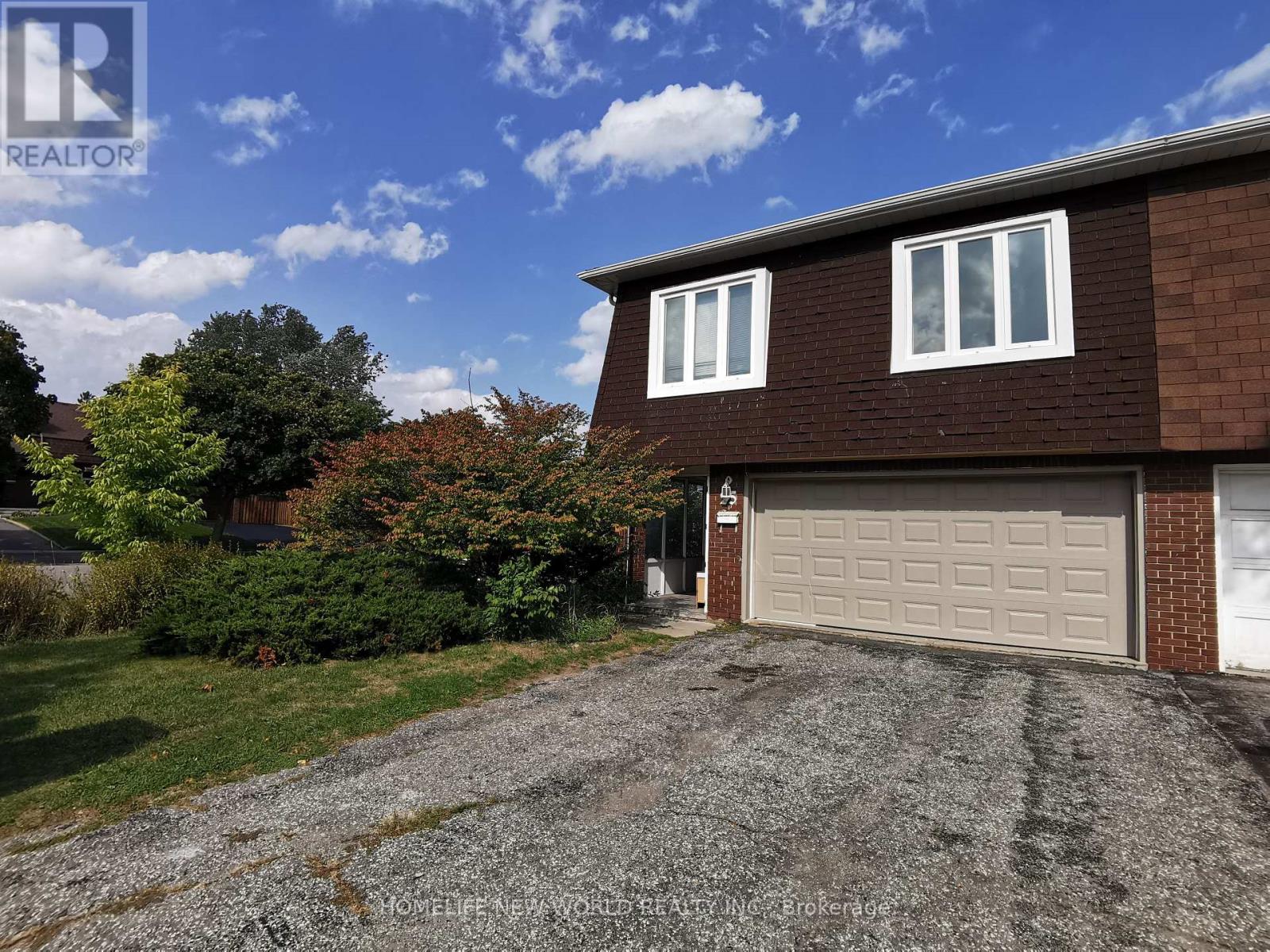 Master Bedroom - 25 Picola Court, Toronto, Ontario  M2H 2N2 - Photo 2 - C12390366