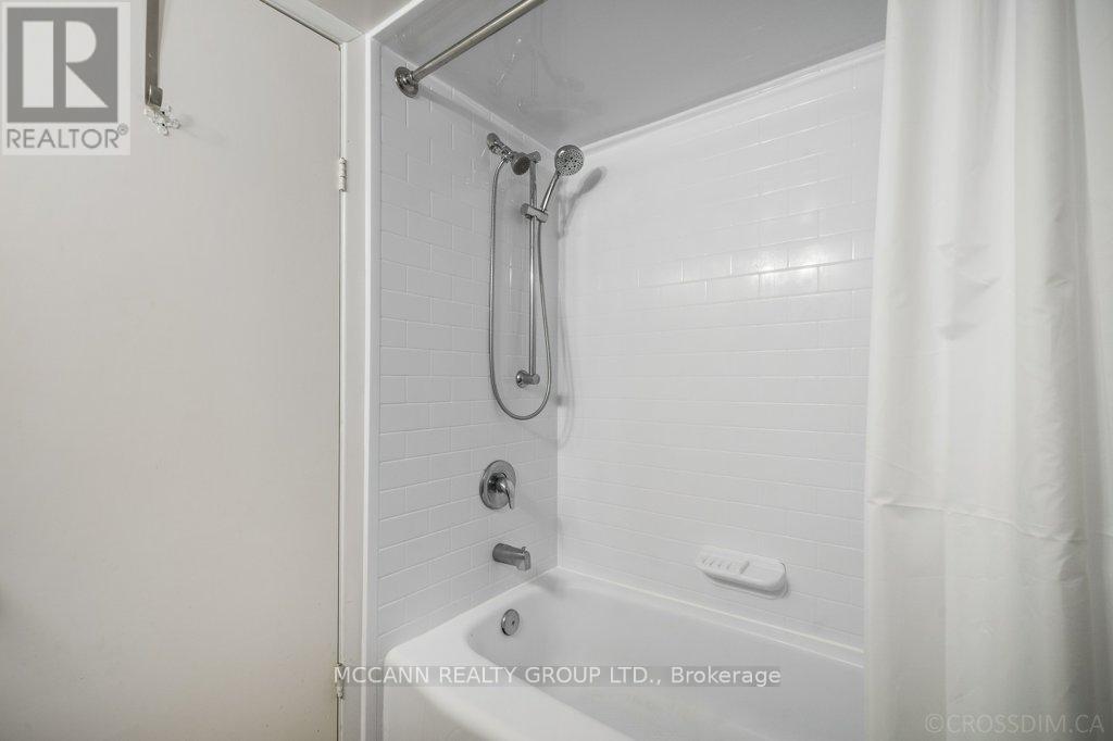 43 Sherwood Avenue, Toronto, Ontario  M4P 2A6 - Photo 37 - C12424297