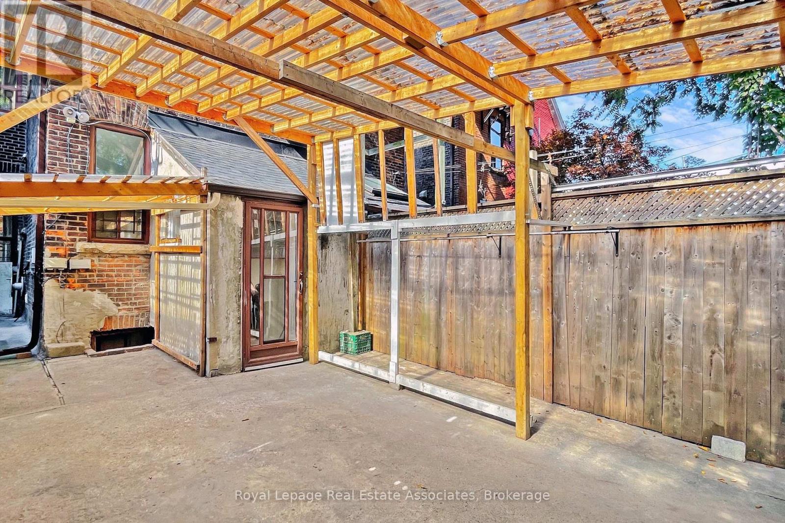 143 Seaton Street, Toronto, Ontario  M5A 2T2 - Photo 49 - C12448893