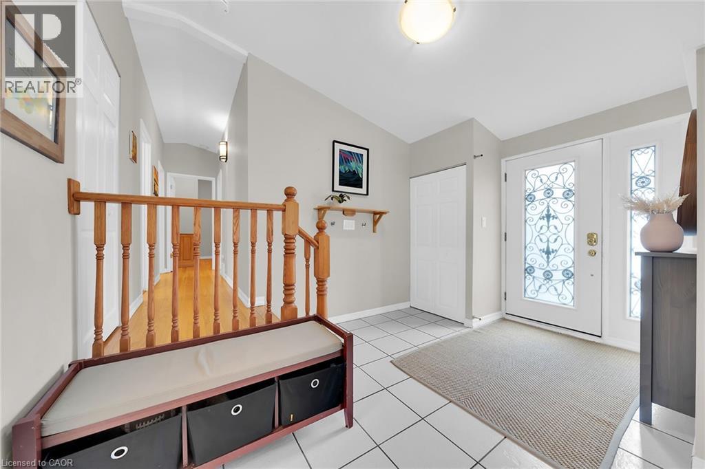 28 Pleasant Avenue, Dundas, Ontario  L9H 3S7 - Photo 7 - 40776923