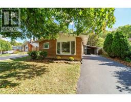 28 PLEASANT Avenue, Dundas, Ontario