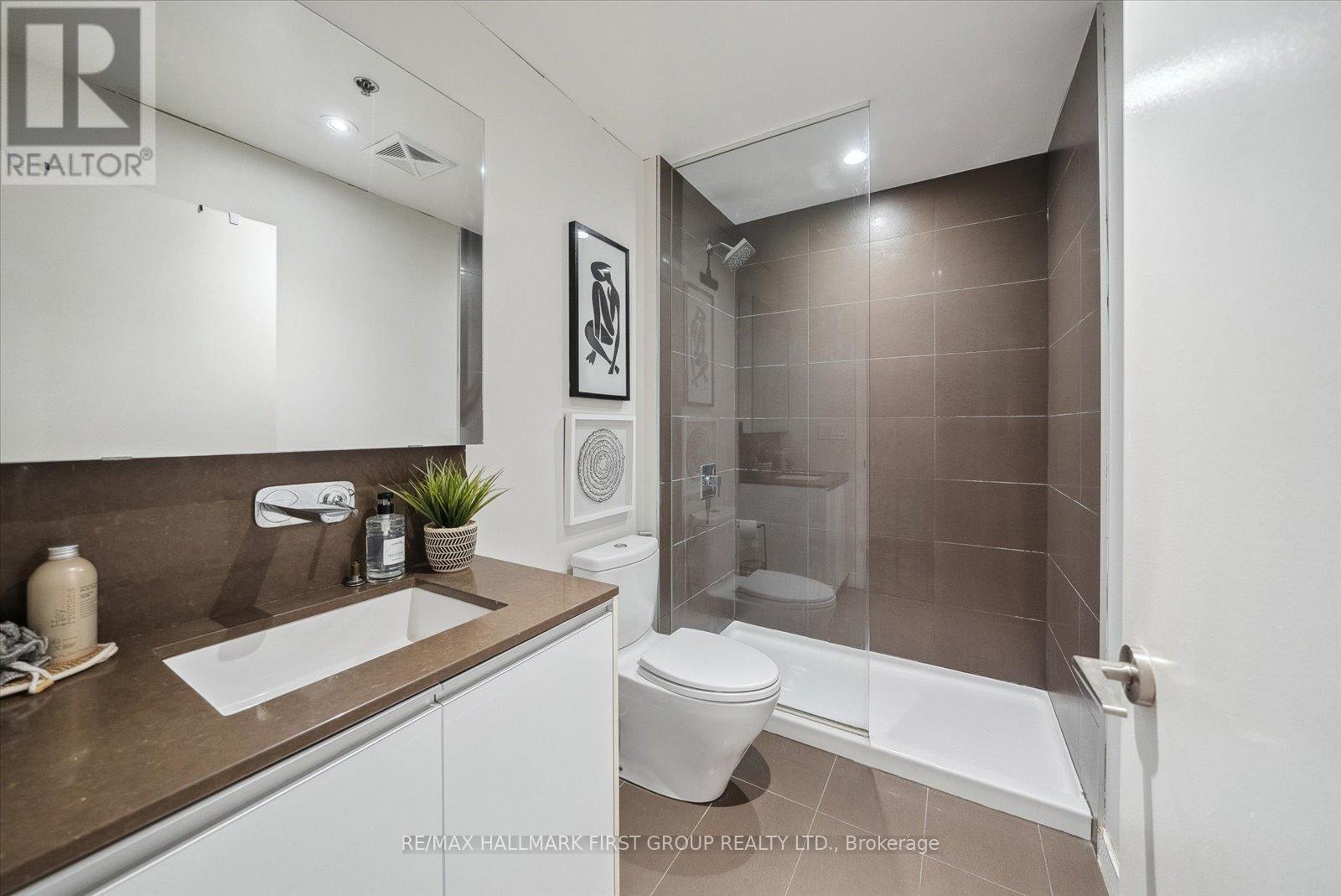 602 - 8 Gladstone Avenue, Toronto, Ontario  M6J 0B3 - Photo 20 - C12450037
