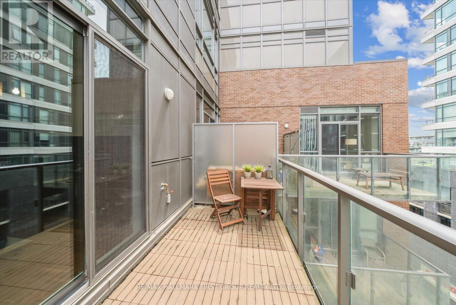 602 - 8 Gladstone Avenue, Toronto, Ontario  M6J 0B3 - Photo 24 - C12450037