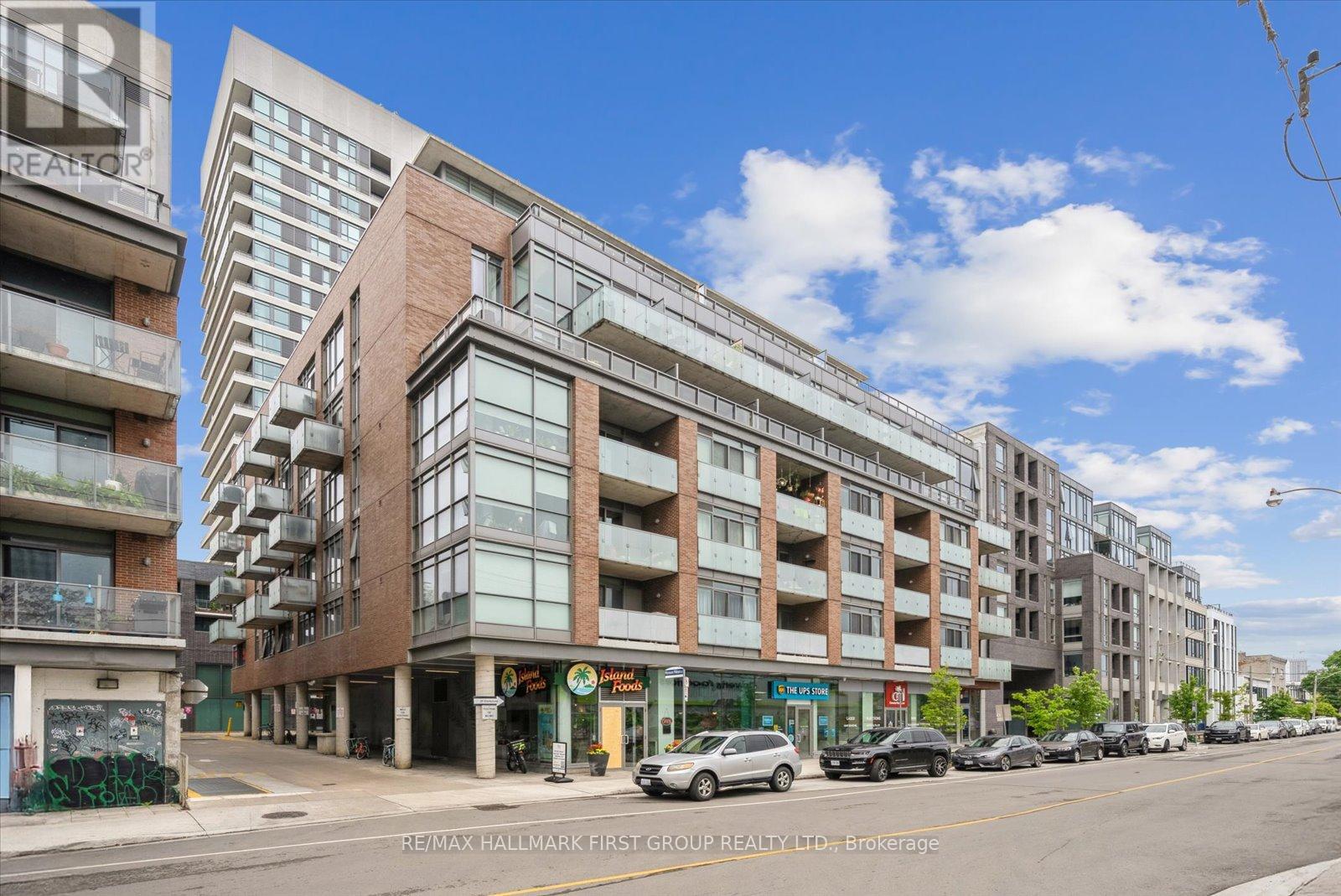 602 - 8 Gladstone Avenue, Toronto, Ontario  M6J 0B3 - Photo 3 - C12450037