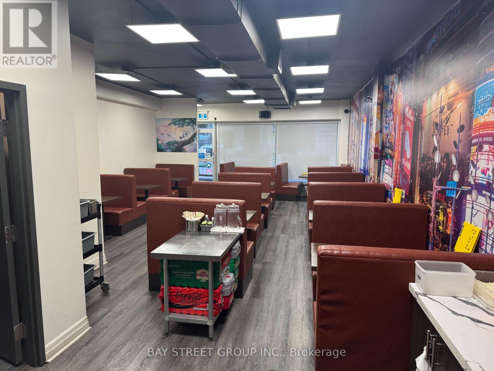 5205 Yonge Street, Toronto, Ontario  M2N 5P7 - Photo 3 - C12450044
