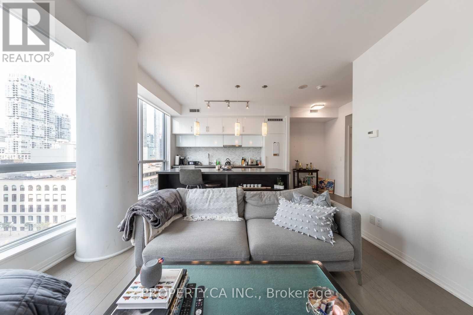 911 - 8 Mercer Street, Toronto, Ontario  M5V 0C4 - Photo 8 - C12450088