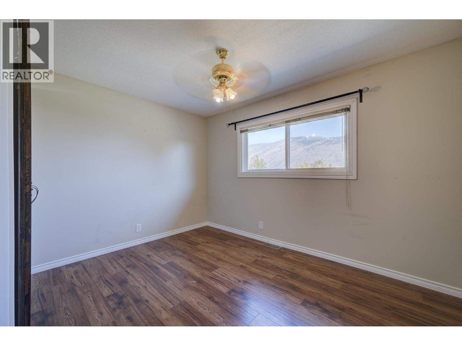 880 Woodhaven Drive, Kamloops, British Columbia  V2B 6E5 - Photo 13 - 10365283
