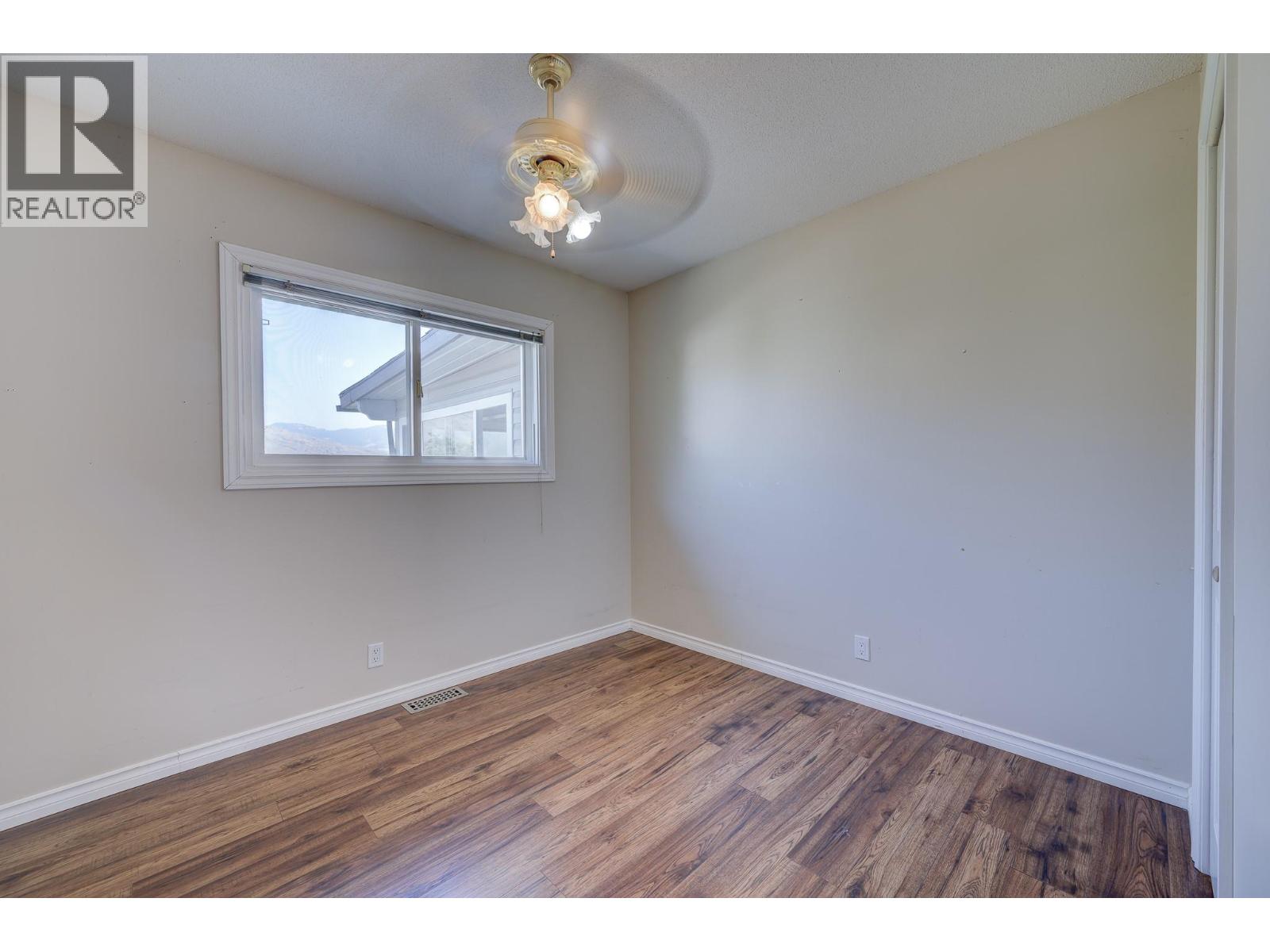 880 Woodhaven Drive, Kamloops, British Columbia  V2B 6E5 - Photo 17 - 10365283