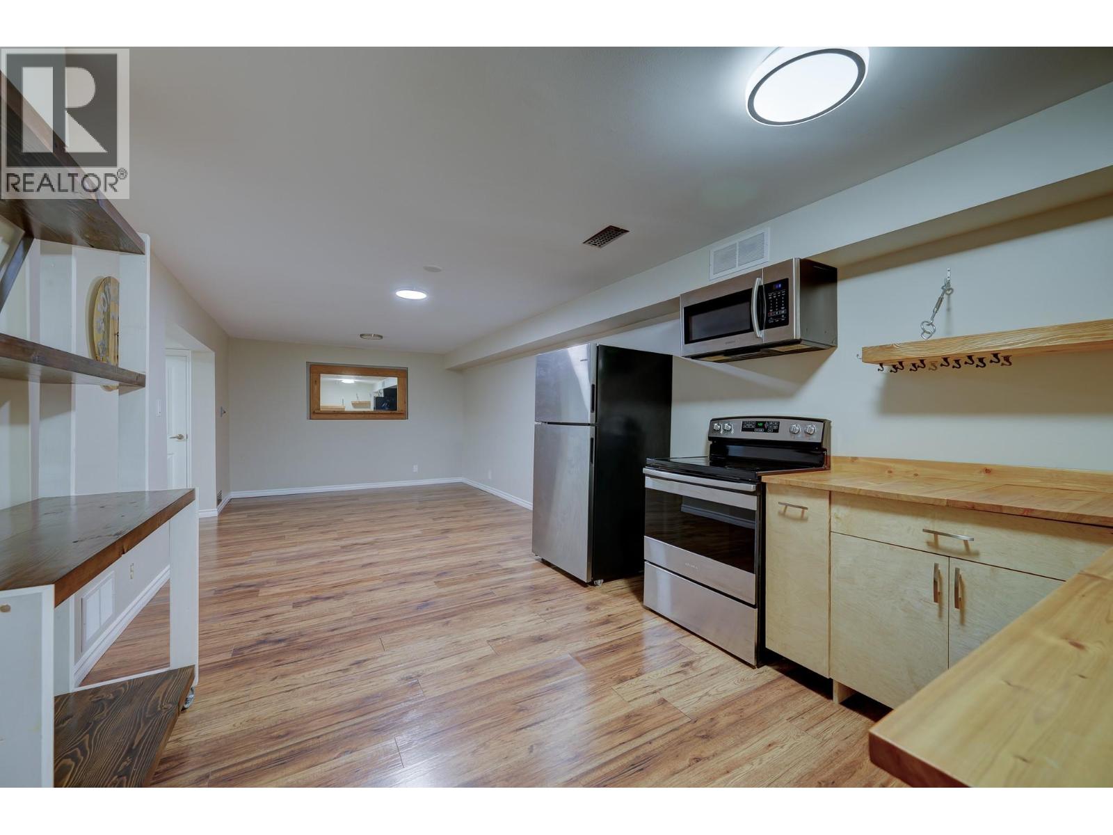 880 Woodhaven Drive, Kamloops, British Columbia  V2B 6E5 - Photo 23 - 10365283