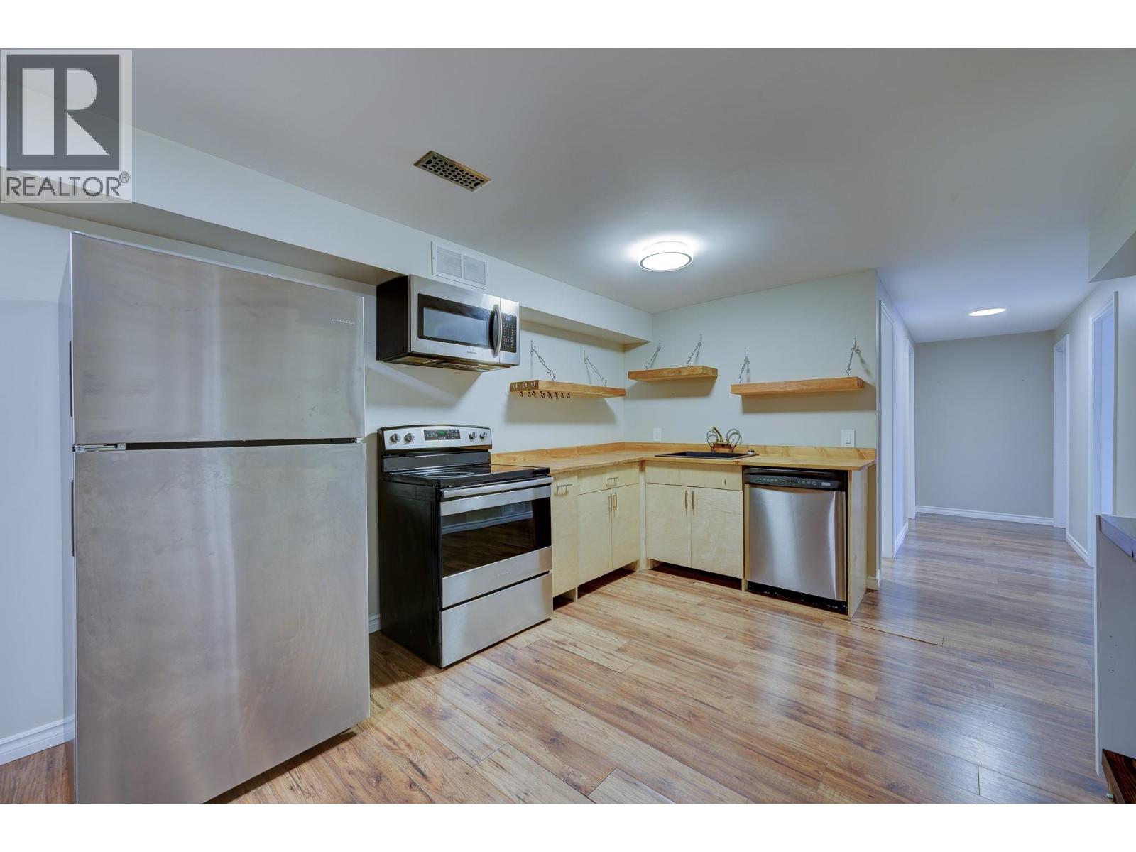 880 Woodhaven Drive, Kamloops, British Columbia  V2B 6E5 - Photo 24 - 10365283