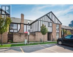 15 - 2 DAILING GATE, Toronto, Ontario