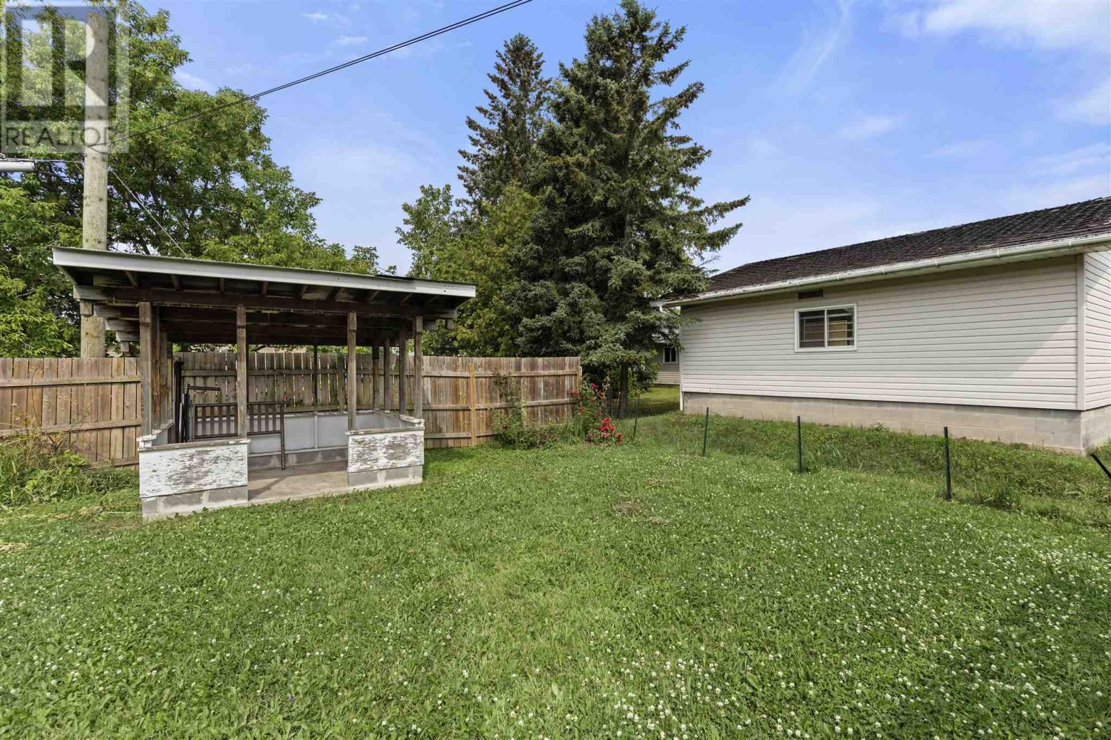 57 Cameron Ave, Sault Ste. Marie, Ontario  P6B 4W9 - Photo 42 - SM252893