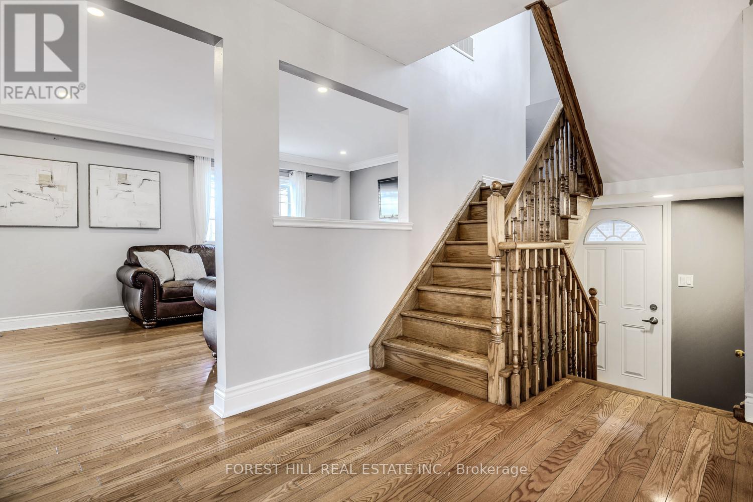 140 Valdor Drive, Toronto (Agincourt North), Ontario  M1V 1R5 - Photo 11 - E12450100