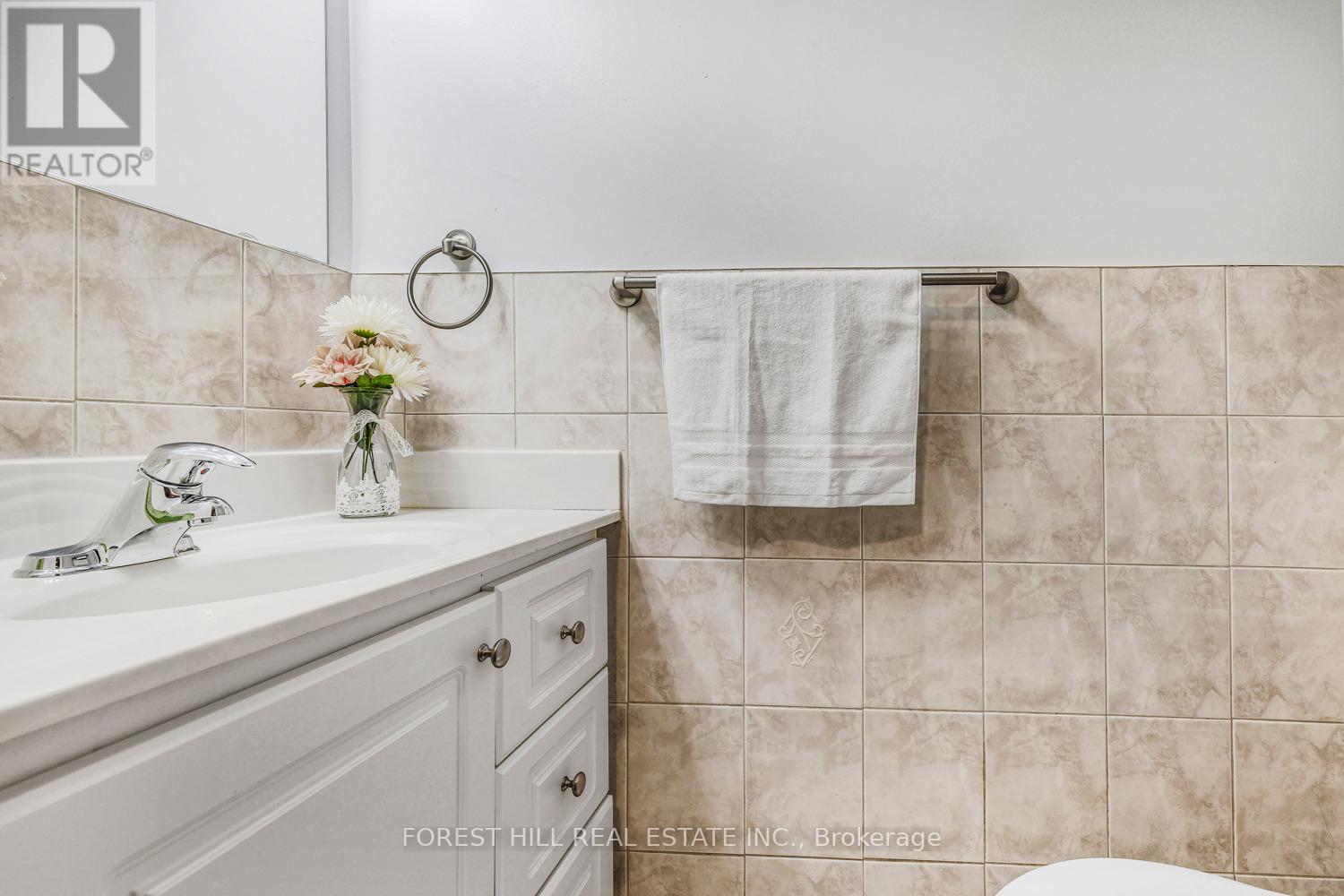 140 Valdor Drive, Toronto (Agincourt North), Ontario  M1V 1R5 - Photo 17 - E12450100