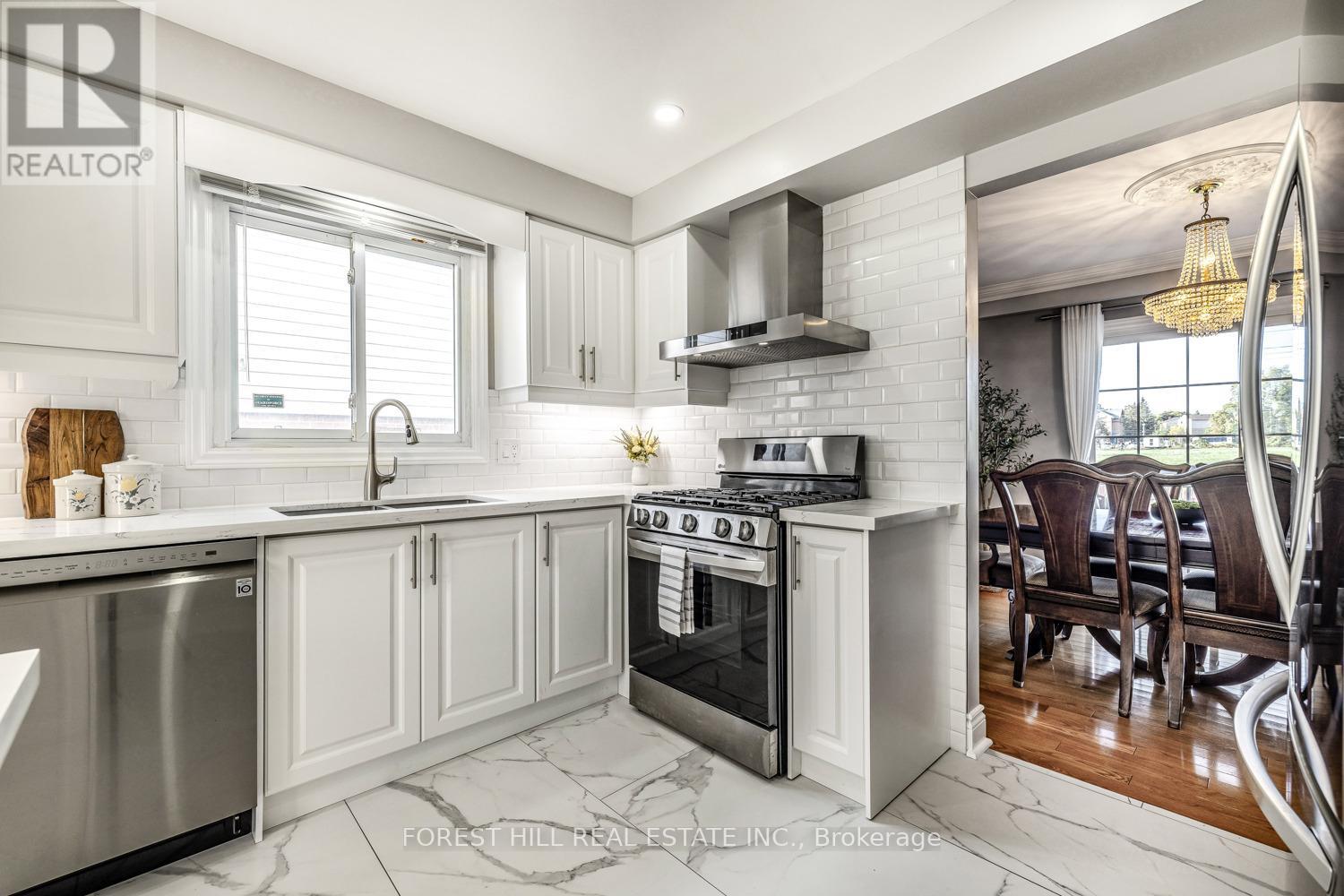 140 Valdor Drive, Toronto (Agincourt North), Ontario  M1V 1R5 - Photo 7 - E12450100