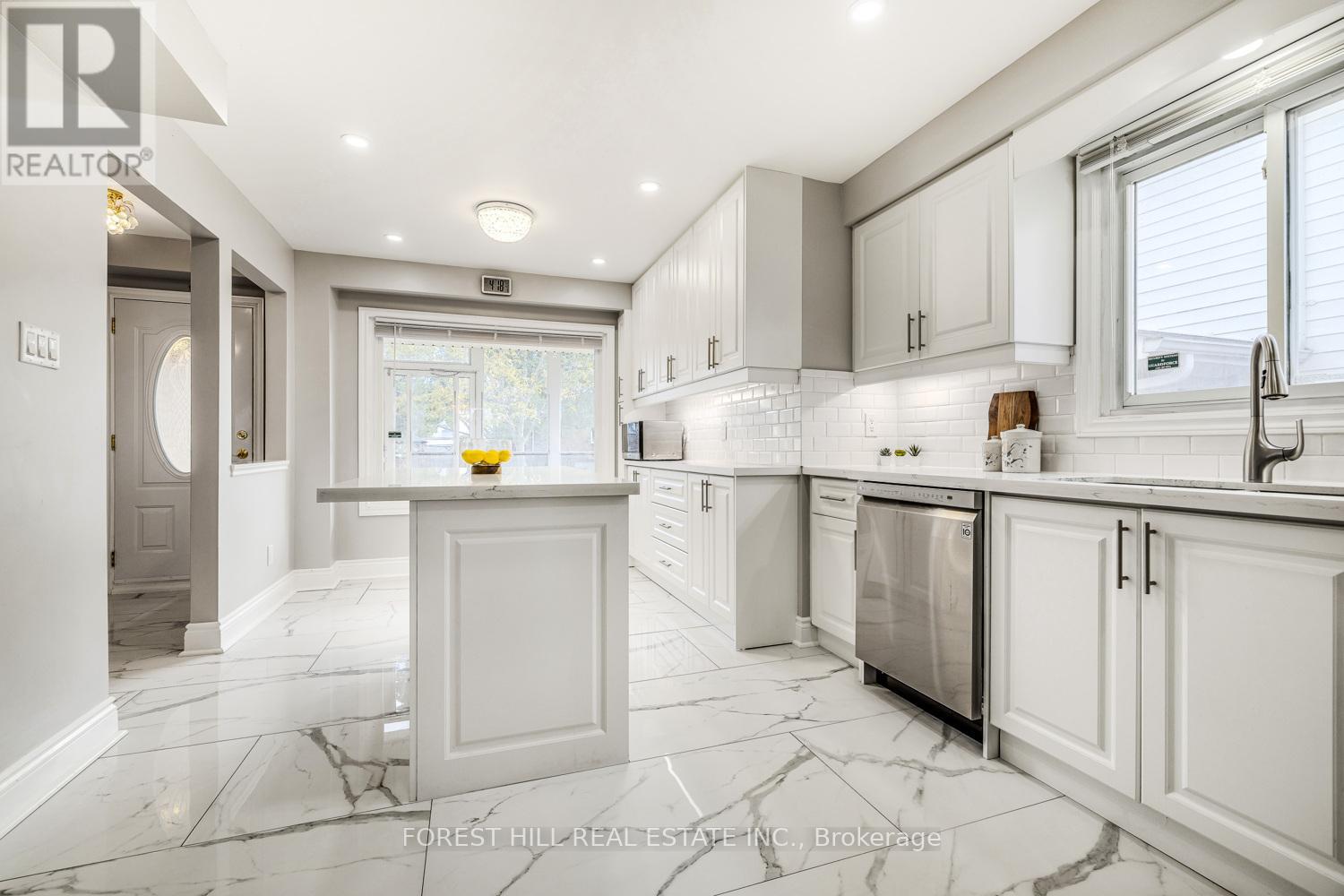 140 Valdor Drive, Toronto (Agincourt North), Ontario  M1V 1R5 - Photo 9 - E12450100