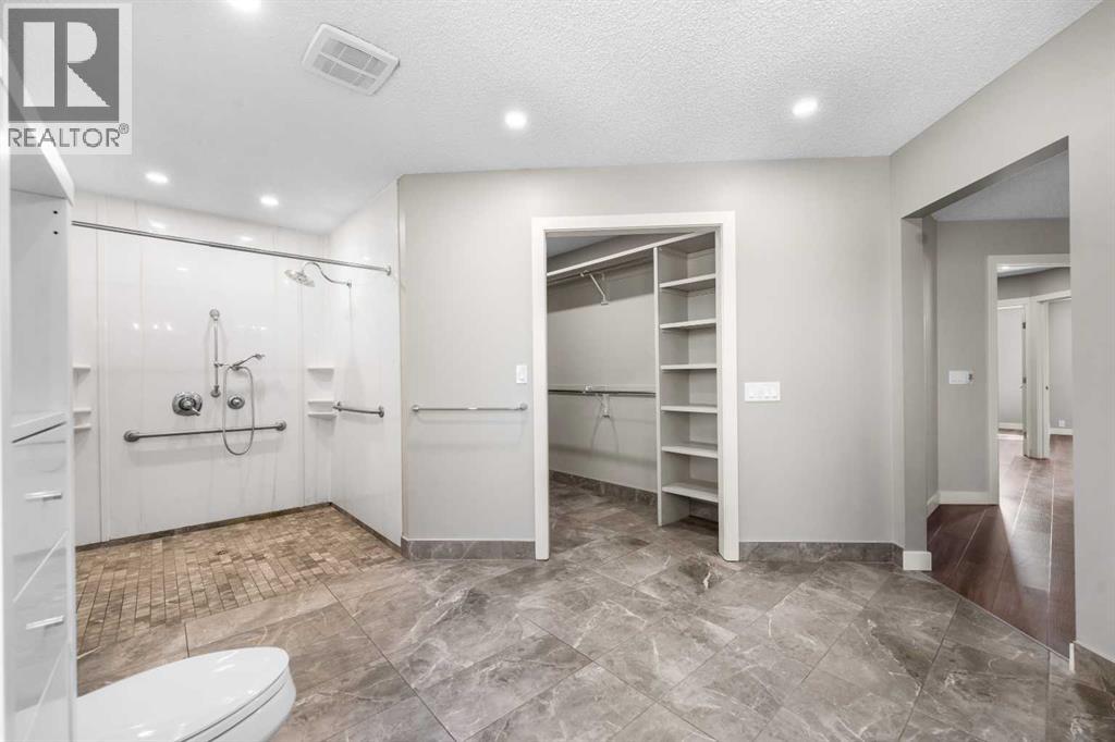 14 Douglasbank Drive Se, Calgary, Alberta  T2Z 2B7 - Photo 35 - A2256288