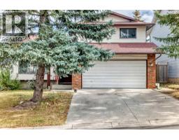 279 Beddington Circle NE Beddington Heights