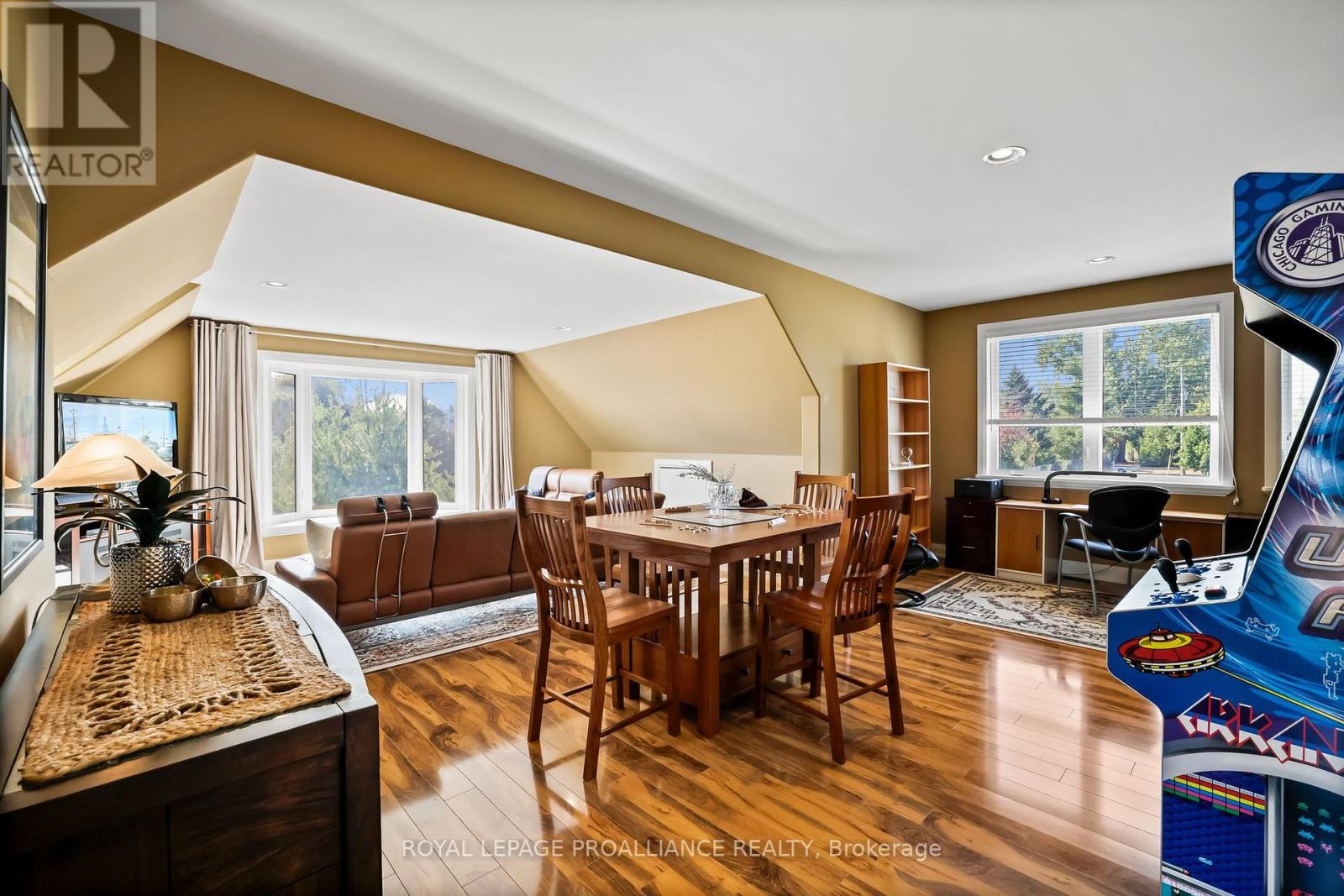 263 Lakeshore Road, Brighton, Ontario  K0K 1H0 - Photo 23 - X12450235