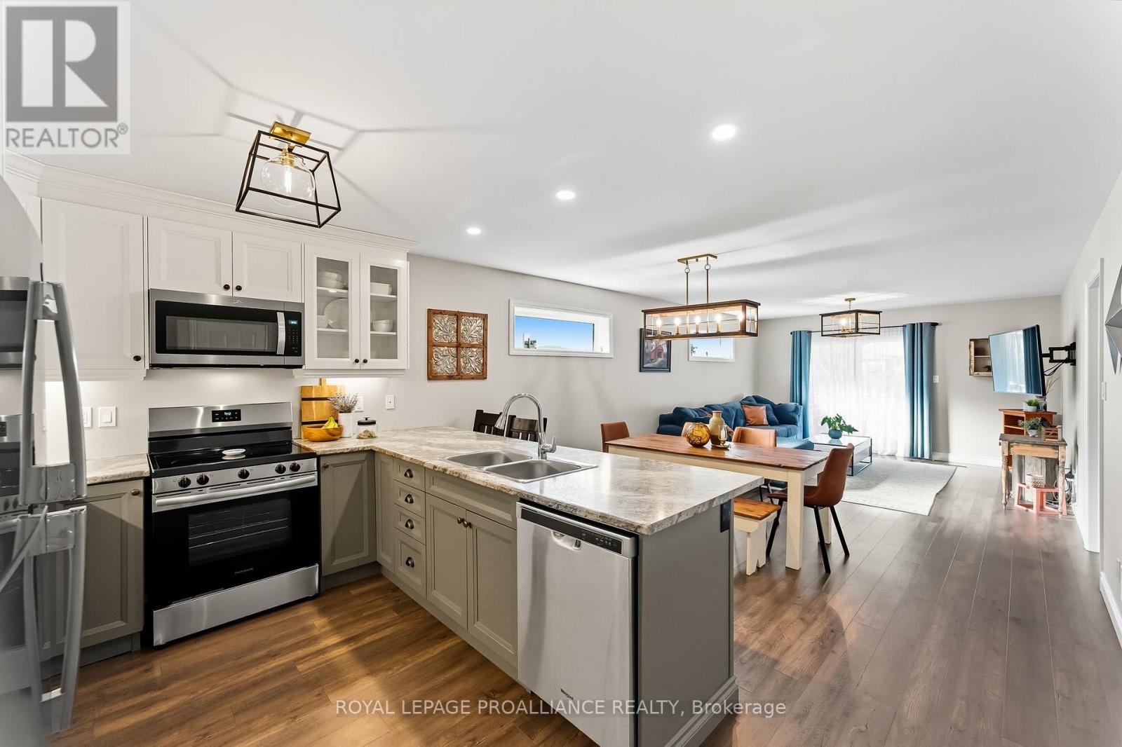 10 Cassidey Drive, Brighton, Ontario  K0K 1H0 - Photo 11 - X12450240