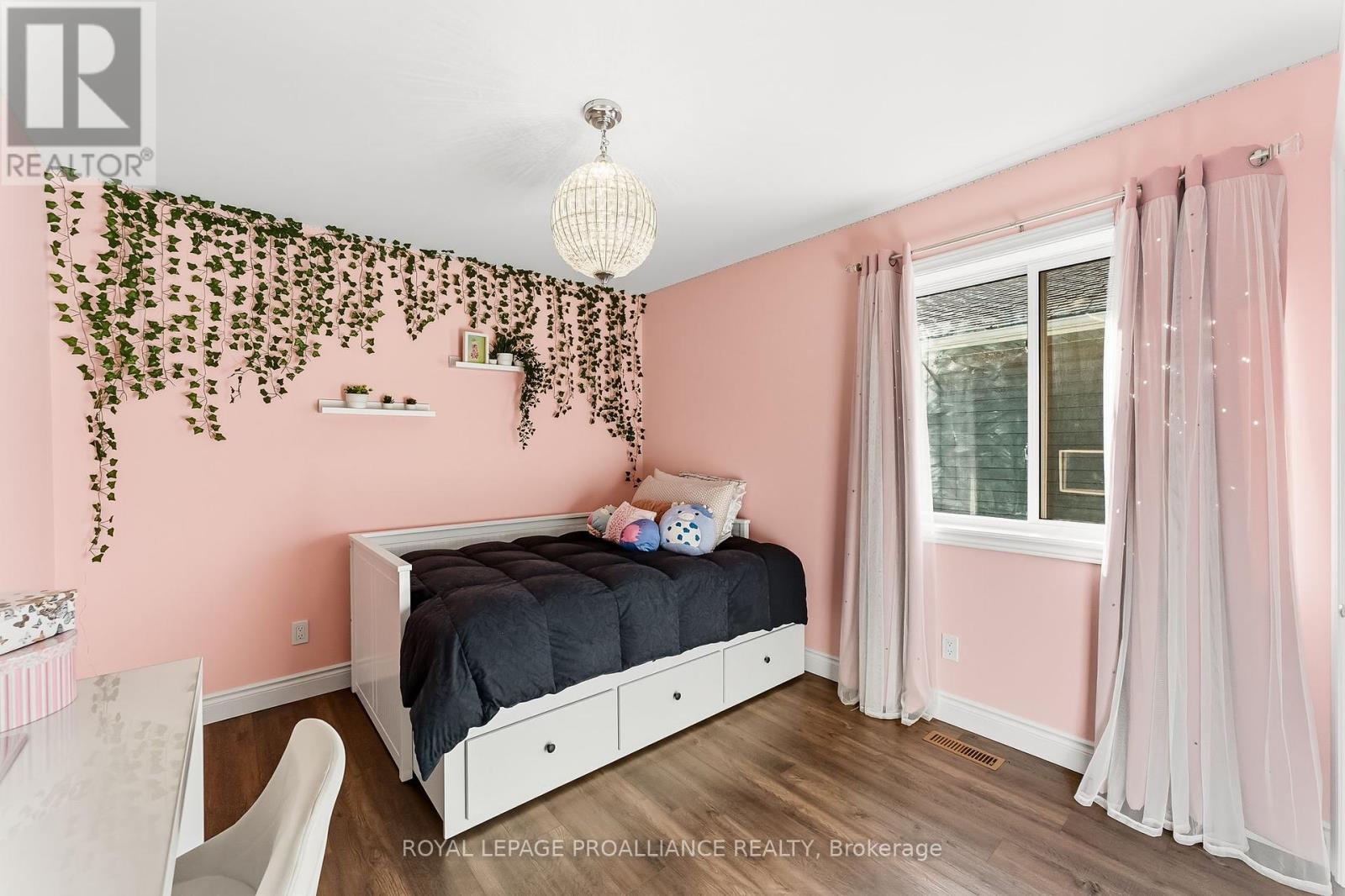 10 Cassidey Drive, Brighton, Ontario  K0K 1H0 - Photo 22 - X12450240