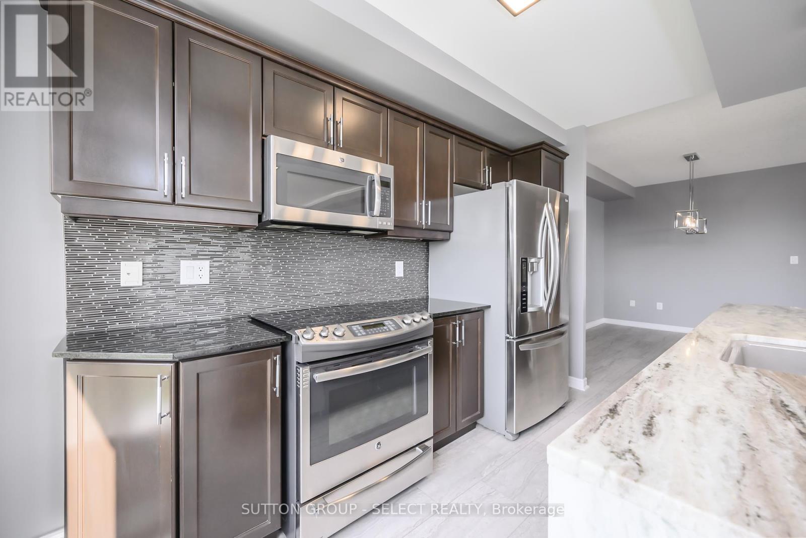 303 - 1030 Coronation Drive, London North (North I), Ontario  N6G 0G5 - Photo 12 - X12450141