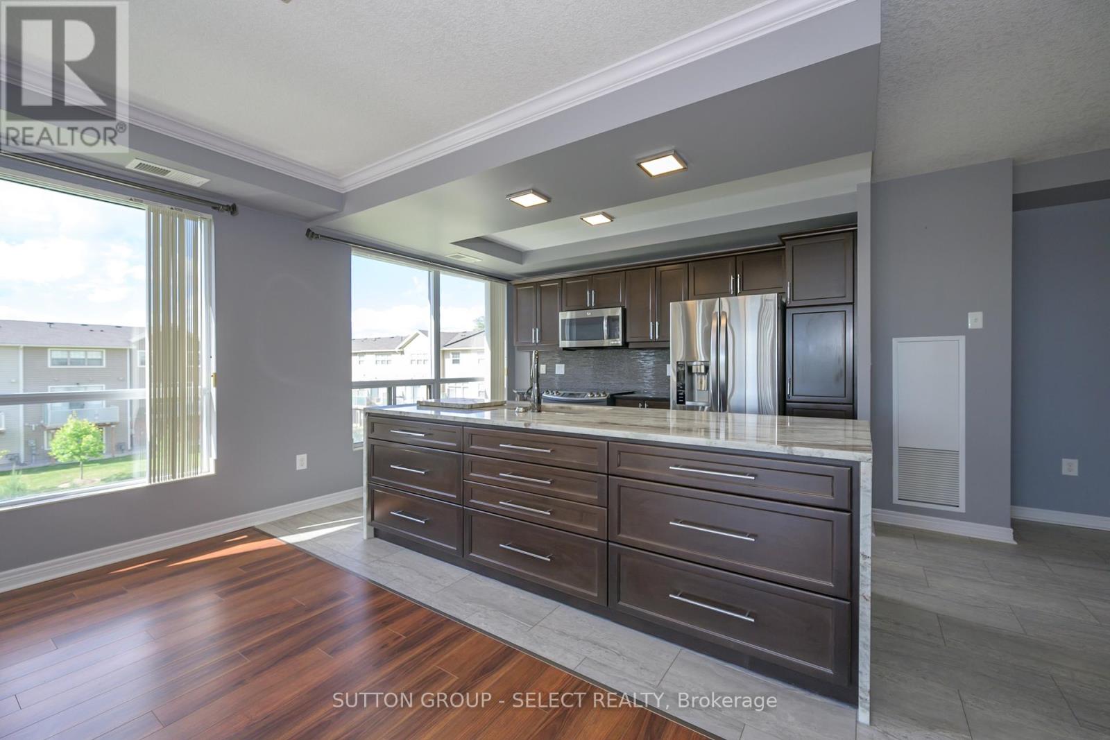303 - 1030 Coronation Drive, London North (North I), Ontario  N6G 0G5 - Photo 14 - X12450141