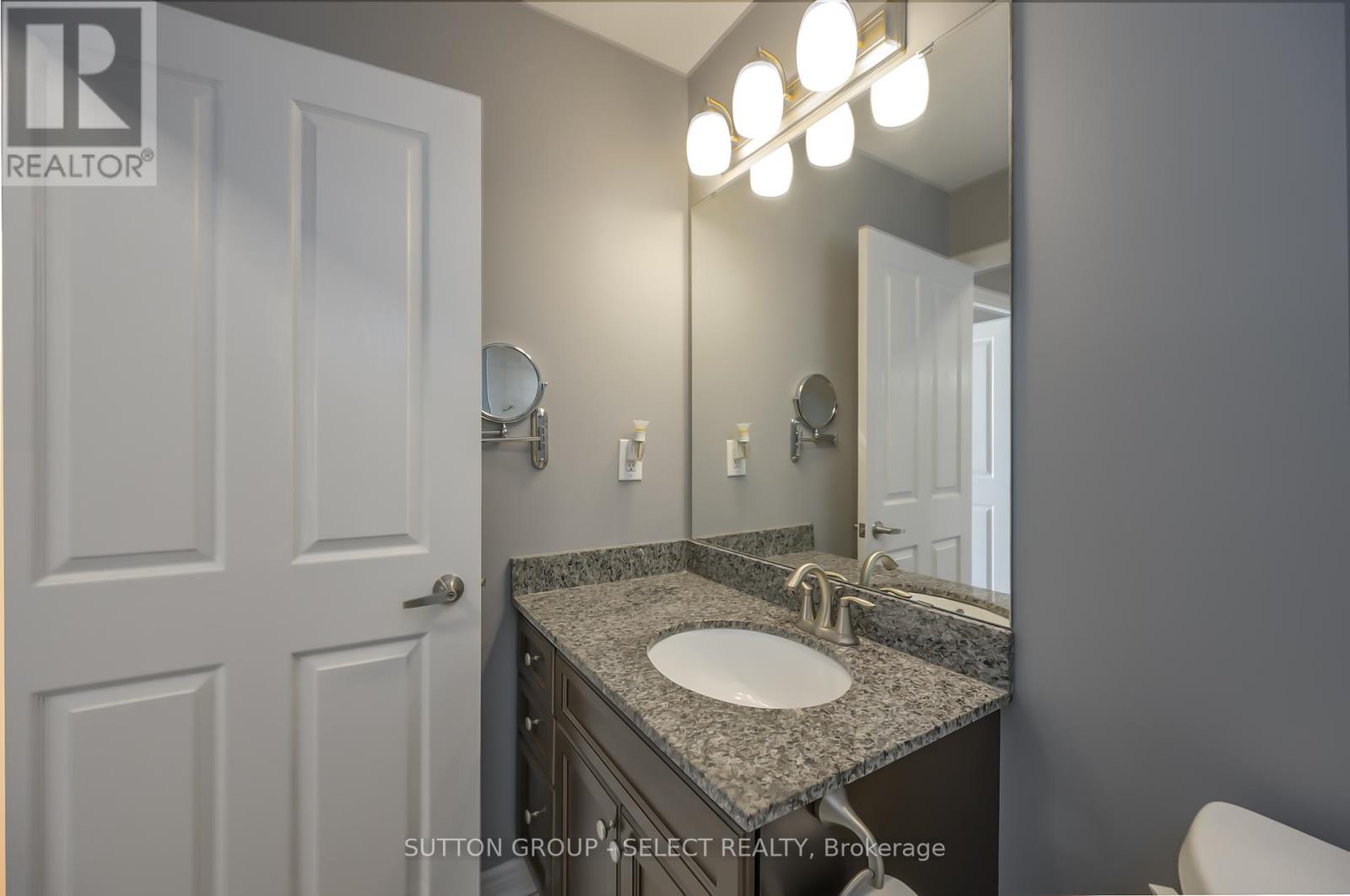 303 - 1030 Coronation Drive, London North (North I), Ontario  N6G 0G5 - Photo 25 - X12450141