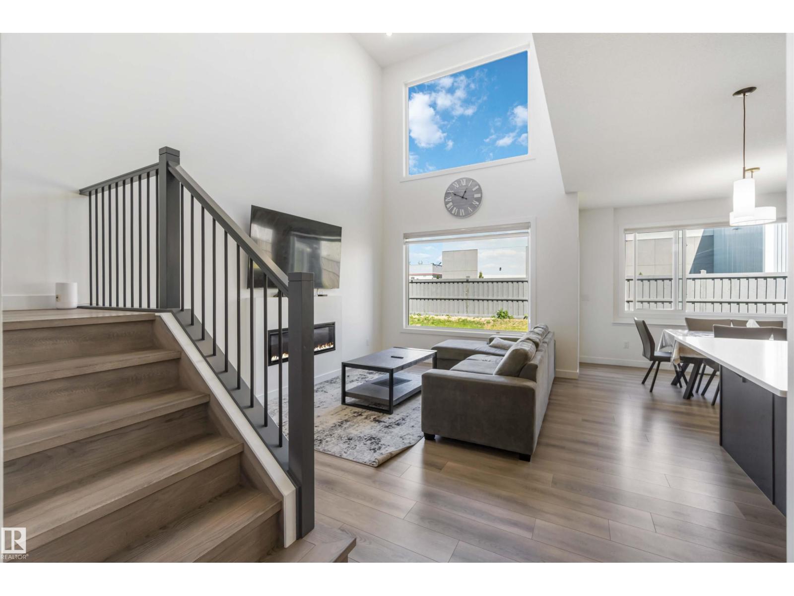 16808 30 Av Sw, Edmonton, Alberta  T6W 5A3 - Photo 5 - E4461173
