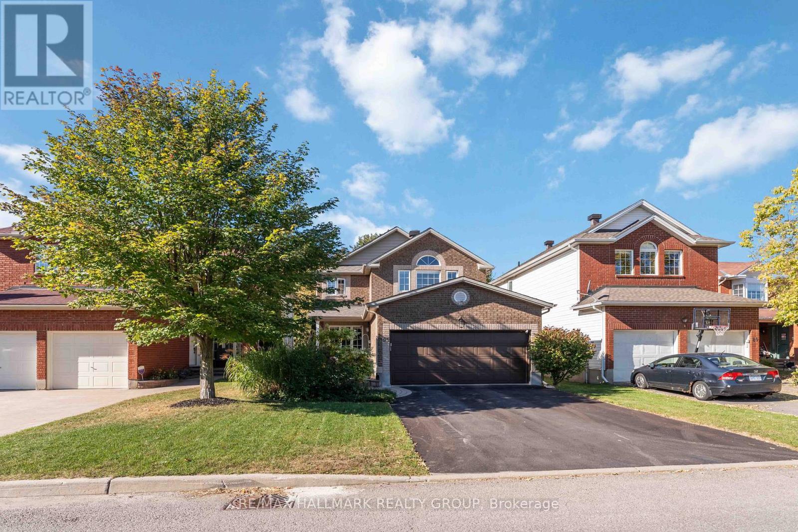 91 Borealis Crescent, Ottawa, Ontario  K1K 4T6 - Photo 1 - X12450109