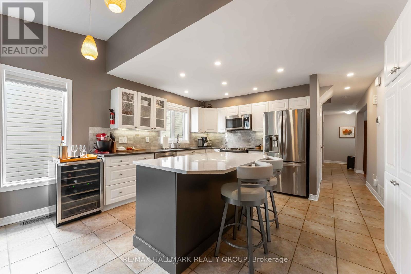 91 Borealis Crescent, Ottawa, Ontario  K1K 4T6 - Photo 12 - X12450109